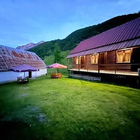 Hotel Bujtina Frati